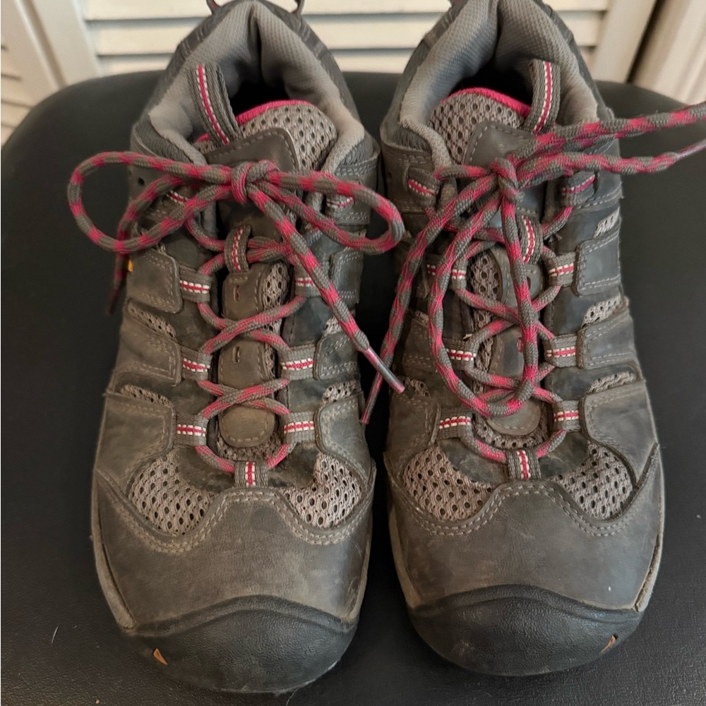 Gray Hiking Shoes with Pink Accents